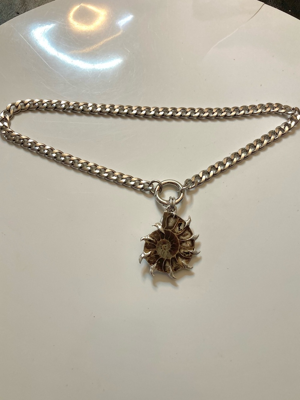 Genuine ammonite fossil shell with spikes on cuban chain choker necklace - Picture 11 of 15